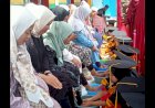 Gelar Haflah Akhirussanah, Siswa TK Al Hakami Cuci Kaki Ibu